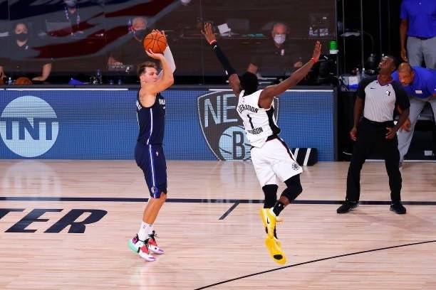 NBA季后赛东契奇40分三双独行侠逆转快船晋级